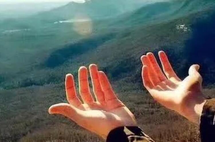 离别的短句子文案十字以内