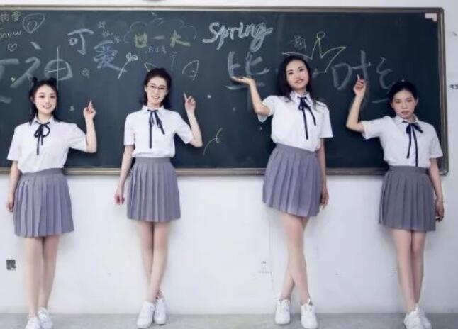 赞美毕业季的句子文案