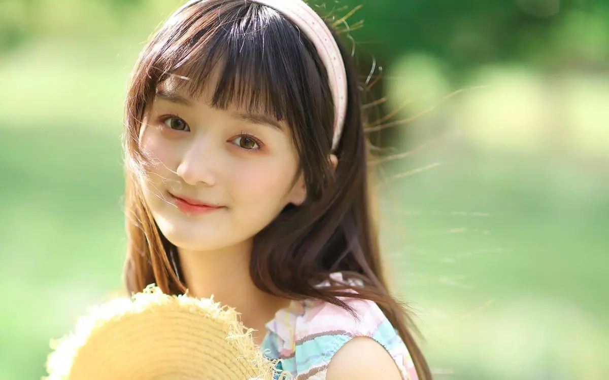 女孩有深度的句子文案