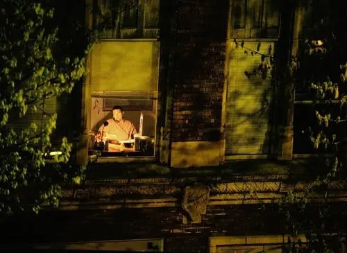 形容深夜思绪很多的句子文案