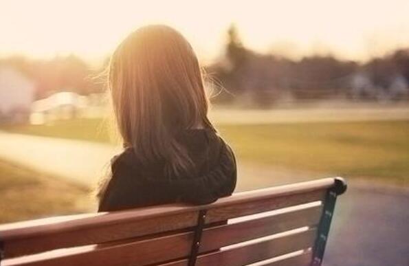 感情越来越生疏的说说文案