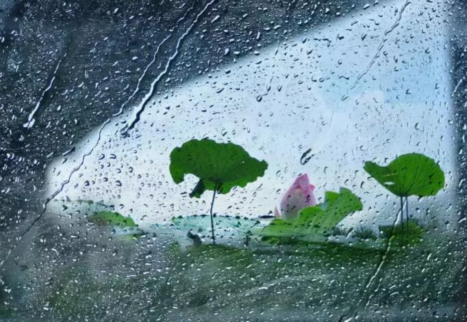 形容雨声的词语