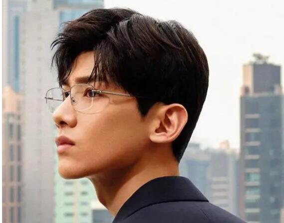 夸帅哥有魅力的话