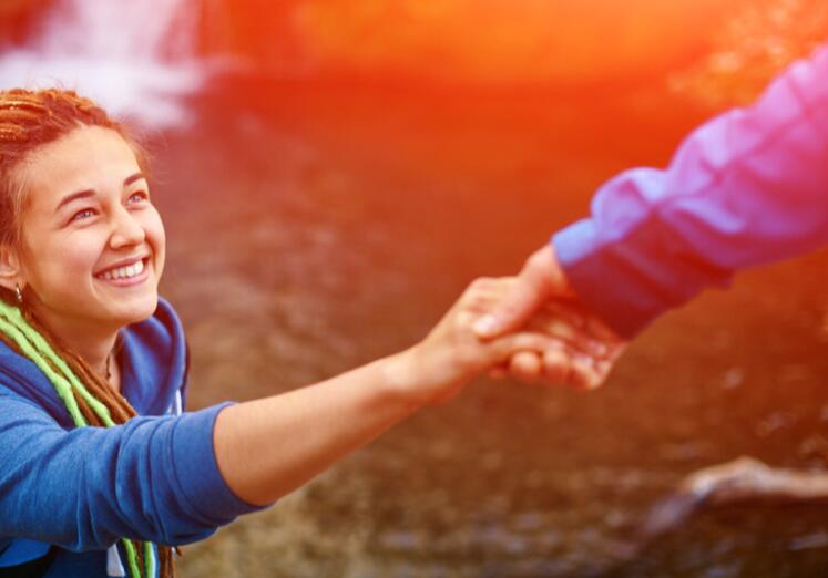 朋友帮助怎么感谢的话