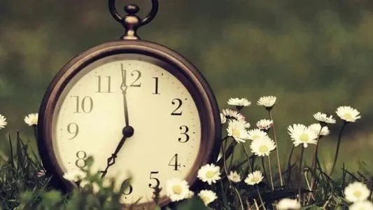 关于时间暂停的句子文案