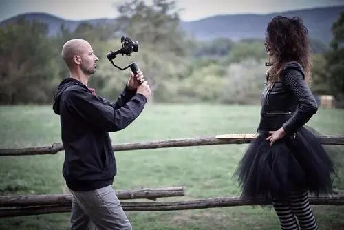 有关摄影师的经典语录文案