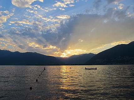 诗经含蓄表达思念诗句文案