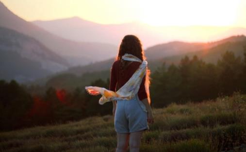 形容对父母心寒的句子文案