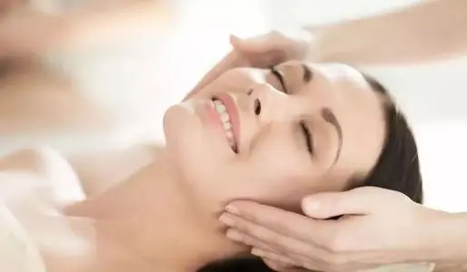 女人要保养的幽默语录文案