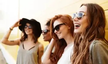 发一家人的朋友圈配字