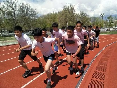 体育中考鼓励学生的话