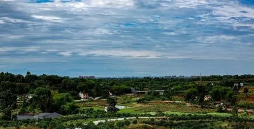 形容家乡美景的句子文案