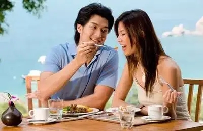 形容男人疼爱女人的句子文案