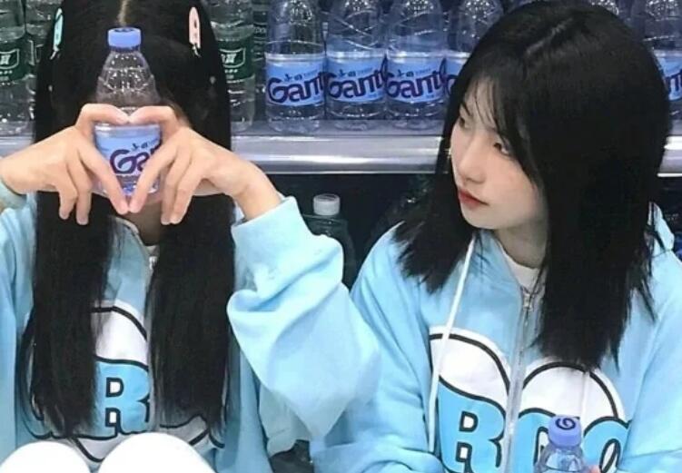 友情不散的短句八字