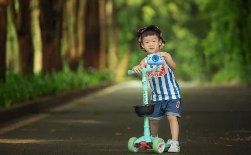 儿童天真无邪唯美句子文案