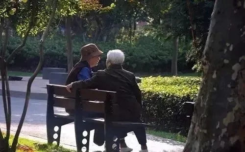 夫妻相守一生的句子文案