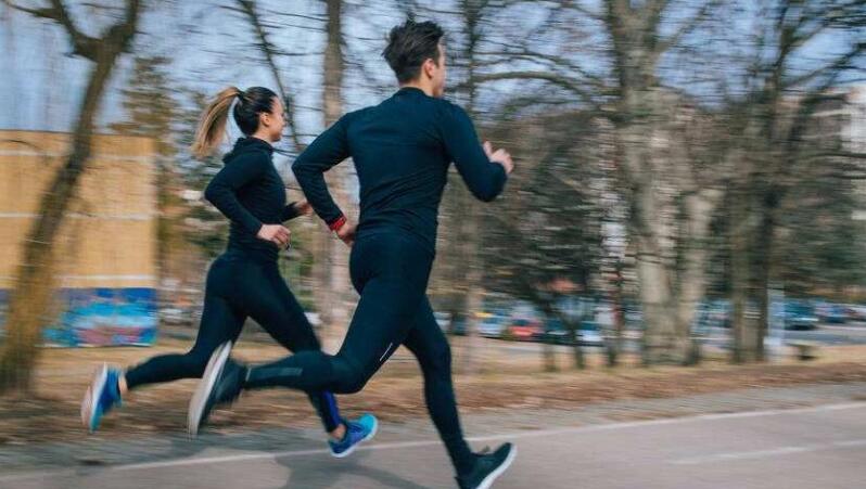 跑步打卡发朋友圈