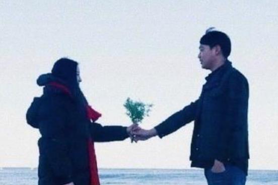 夫妻暖心的句子文案适合发朋友圈