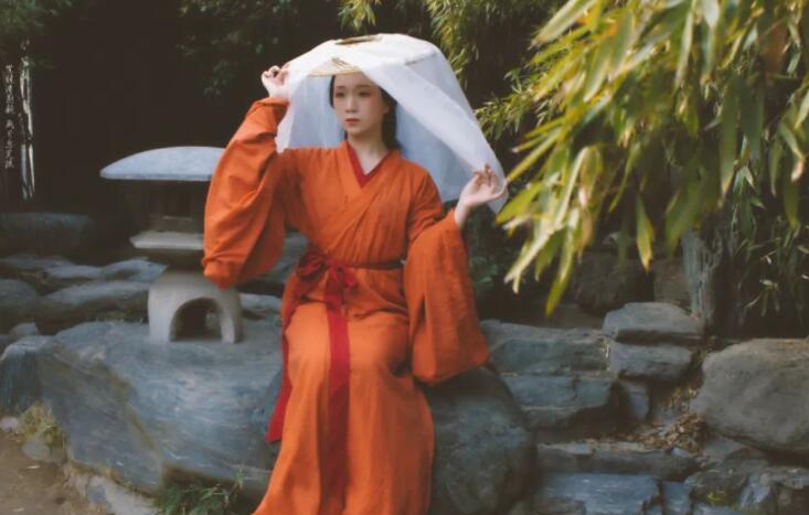 爱情伤心的诗句文案