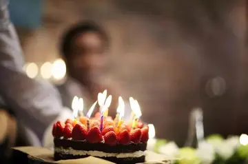 生日不忘母恩的诗句文案