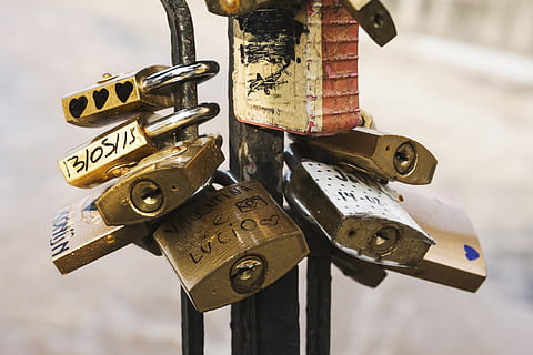 唯美爱情语录文案八个字