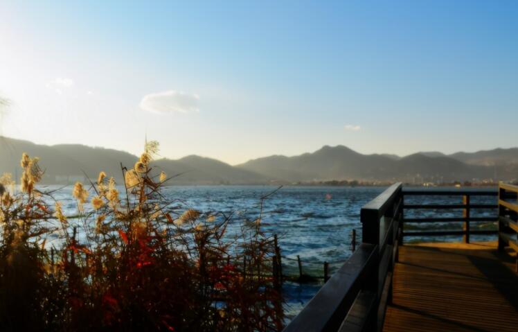 发朋友圈致自己的说说文案