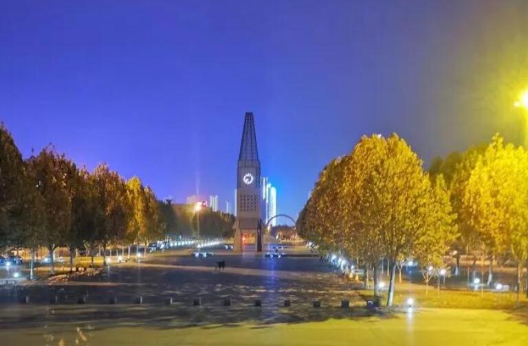 激励大学生的话奋斗的话