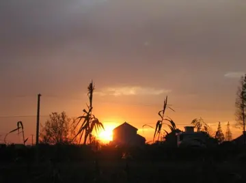 描写乡村黄昏的段落句子文案