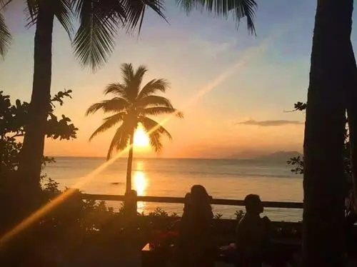 悠闲海岛生活句子文案