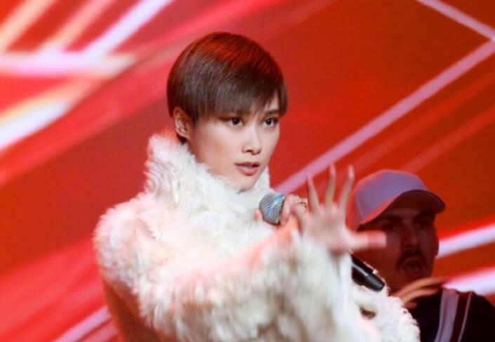 守护偶像的句子文案