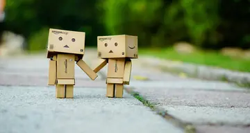 彼此感觉陌生了的说说文案