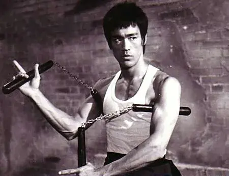 双节棍发朋友圈的语句文案