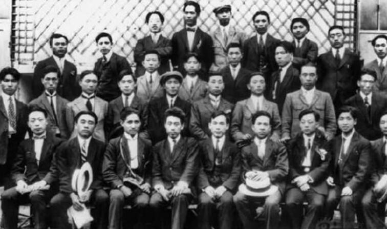 关于铭记历史的摘抄