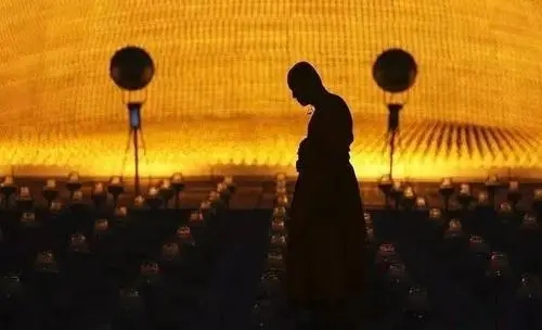 佛说伤感四句话