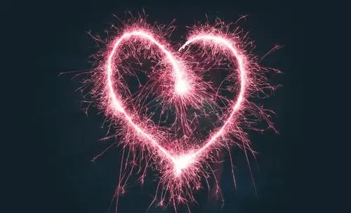 晚上聊天撩男朋友的情话文案