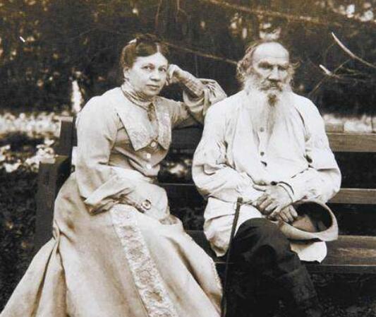 请写出托尔斯泰的一句名言