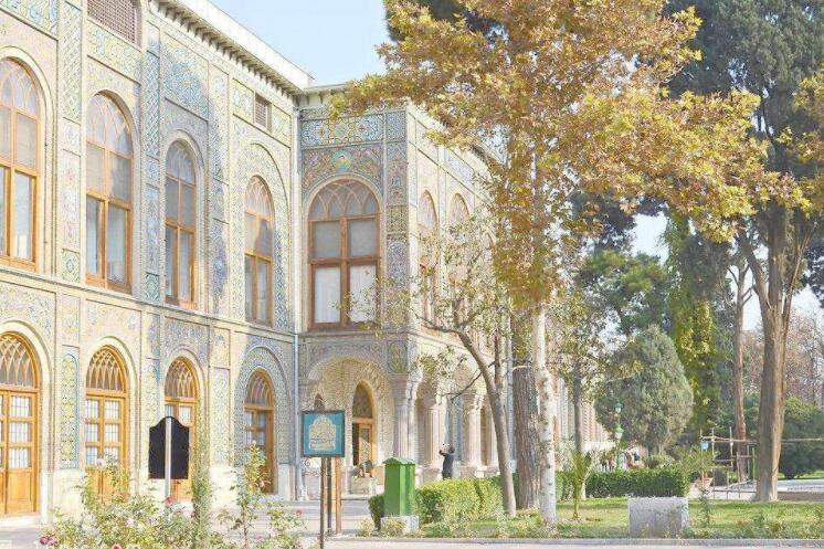 形容建筑物的句子文案