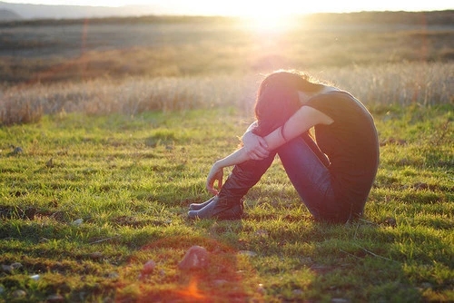 关于一个人被冷落的句子文案