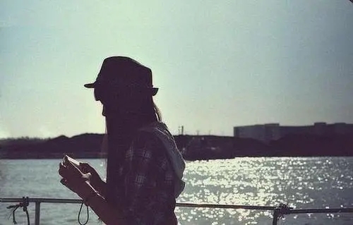 对老婆心寒绝望的句子文案