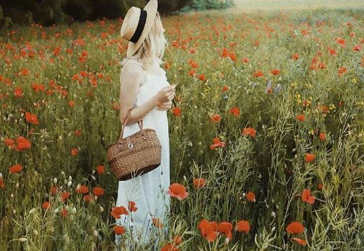 安慰自己的朋友圈