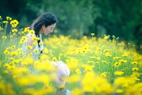 赞美20岁女人的话