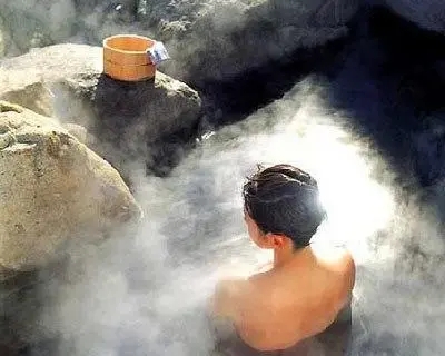 泡温泉的惬意句子文案