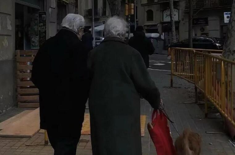 含蓄平淡情话文案