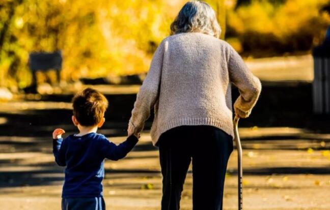 姥姥去世一年的话语