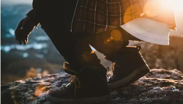 不要对一个人太好语录文案