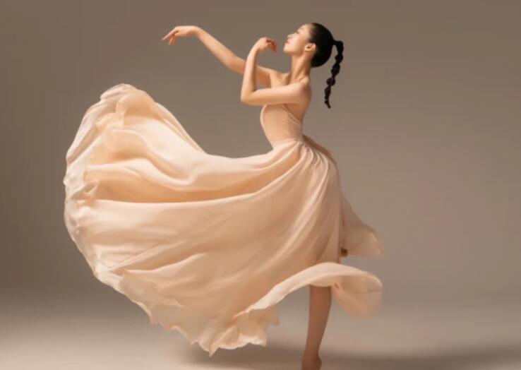 宝贝跳舞怎么发朋友圈