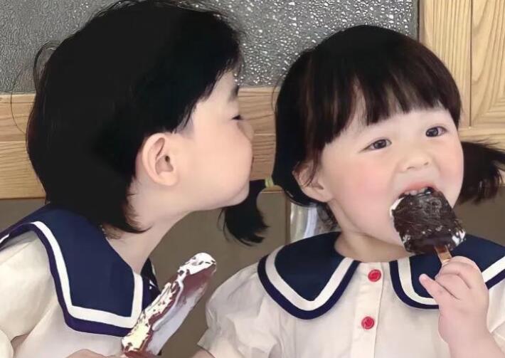 qq戳一戳搞笑文案