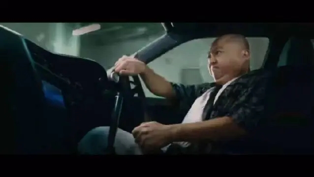 夸车技高超搞笑句子文案