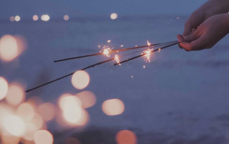 最悲伤孤独绝望的句子文案