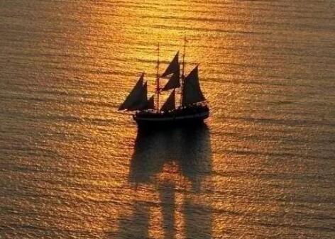 关于火焰的哲理句子文案